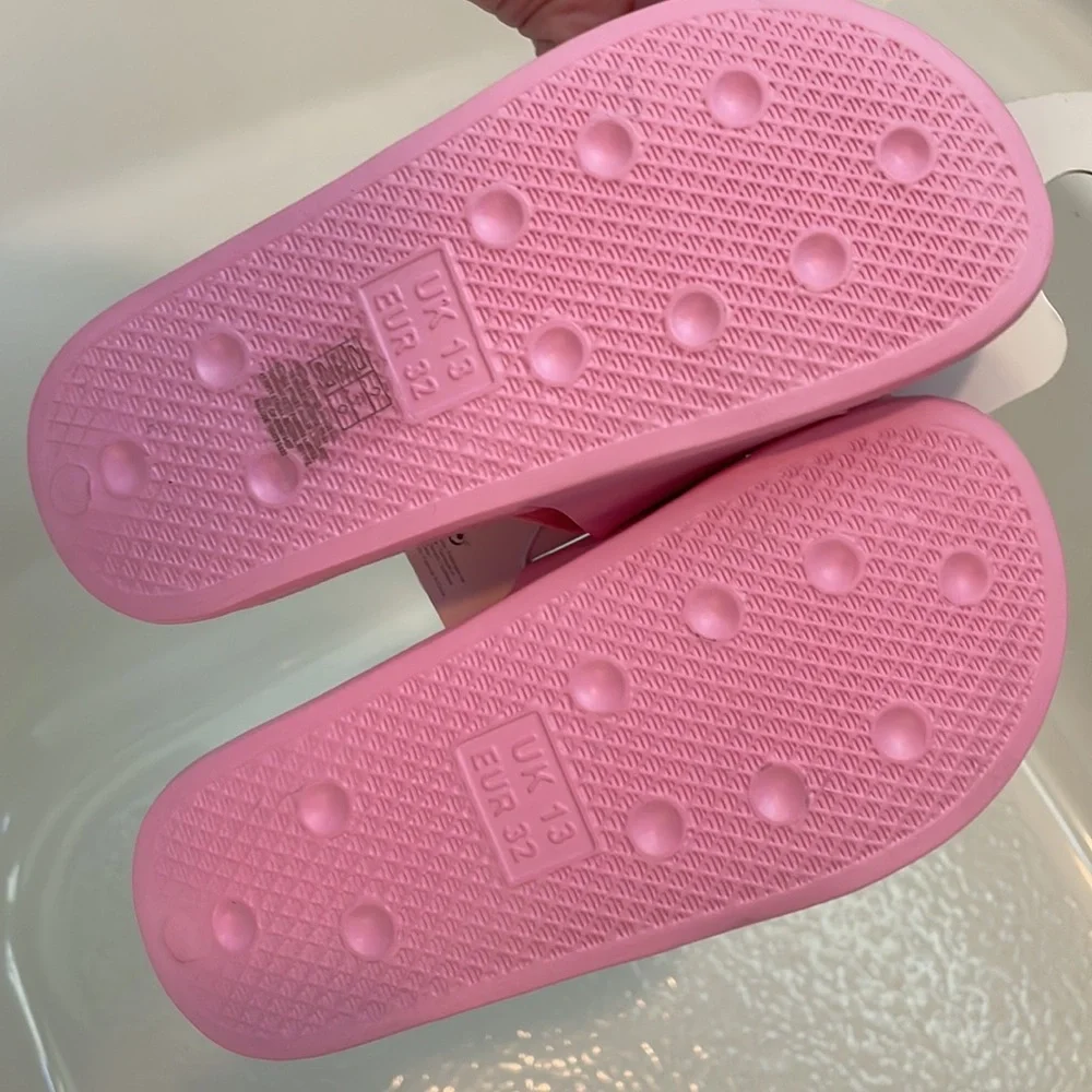 🆕 Disney Minnie Mouse & Daisy Duck Ltd Edition Kids Slide Sandals w/Strap